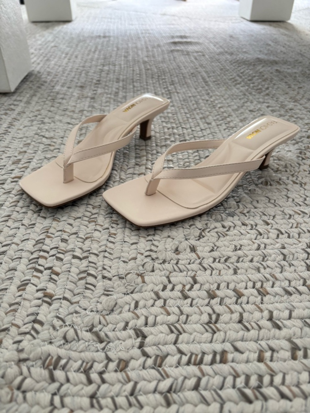 NEVER WORN. Beige Square-Toe Kitten Heel Thong Sandals